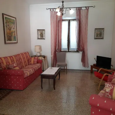 Apartment La Casa Di Valeria Alle Serre *